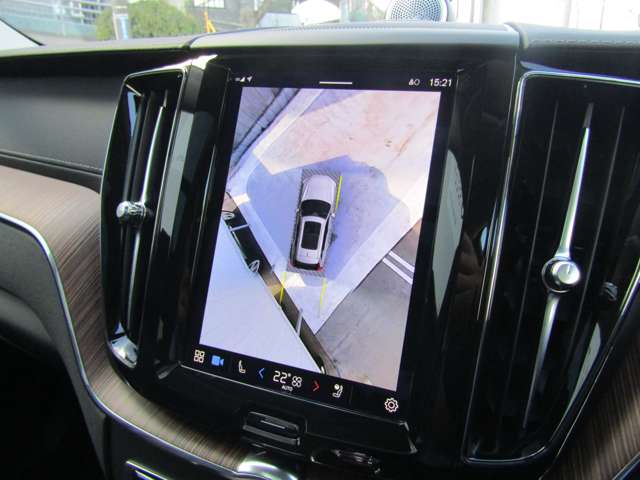 ボルボ ＸＣ６０ リチャージ アルティメット Ｔ６ ＡＷＤ プラグイン ハイブリッド ４ＷＤ R5年 (関東) 99