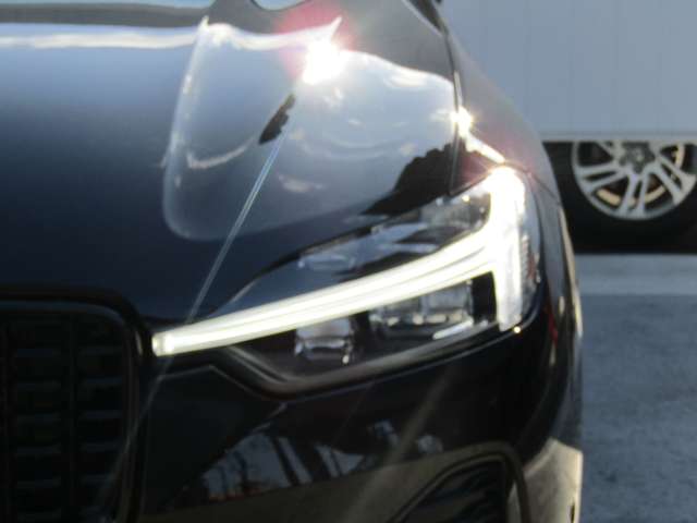 ボルボ ＸＣ６０ リチャージ アルティメット Ｔ６ ＡＷＤ プラグイン ハイブリッド ４ＷＤ R5年 (関東) 99