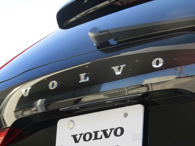 ボルボ ＸＣ６０ リチャージ アルティメット Ｔ６ ＡＷＤ プラグイン ハイブリッド ４ＷＤ R5年 (関東) 99