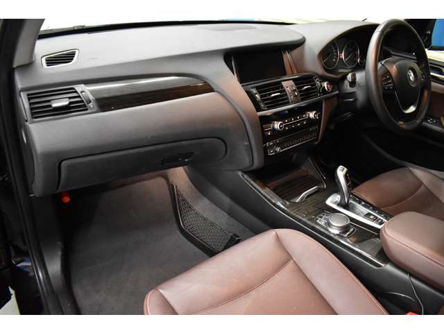 ＢＭＷ Ｘ３ Ｘドライブ２０Ｄ Ｘライン ディーゼルターボ ４ＷＤ H28年 (関東) 99