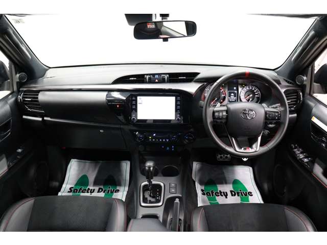 トヨタ ハイラックス ２．４ Ｚ ＧＲスポーツ ディーゼルターボ ４ＷＤ R5年 (東海) 99