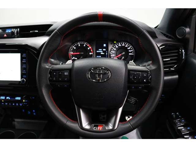 トヨタ ハイラックス ２．４ Ｚ ＧＲスポーツ ディーゼルターボ ４ＷＤ R5年 (東海) 99