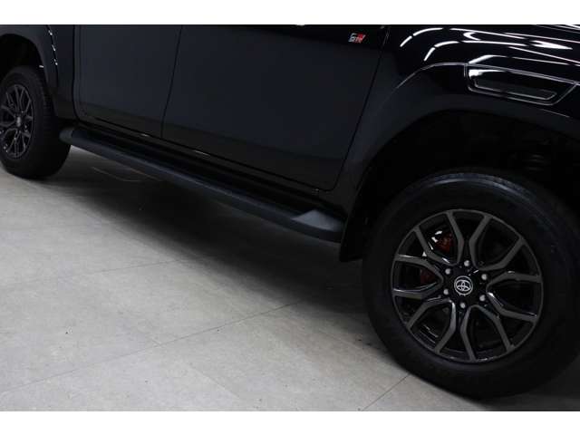 トヨタ ハイラックス ２．４ Ｚ ＧＲスポーツ ディーゼルターボ ４ＷＤ R5年 (東海) 99