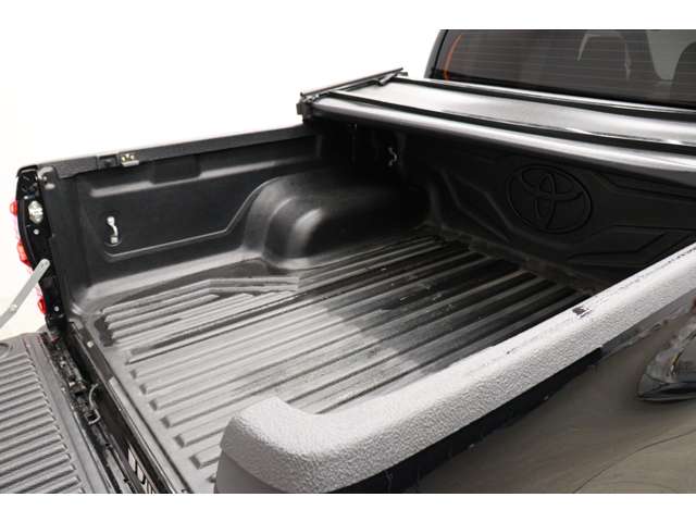 トヨタ ハイラックス ２．４ Ｚ ＧＲスポーツ ディーゼルターボ ４ＷＤ R5年 (東海) 99