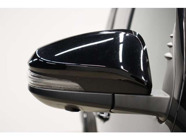 トヨタ ハイラックス ２．４ Ｚ ＧＲスポーツ ディーゼルターボ ４ＷＤ R4年 (東海) 99