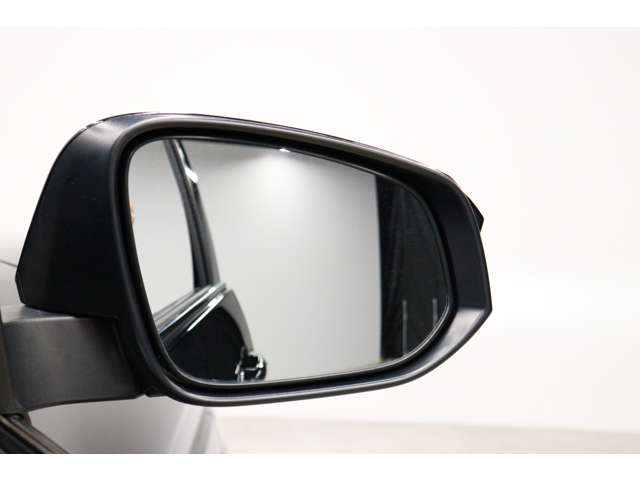 トヨタ ハイラックス ２．４ Ｚ ＧＲスポーツ ディーゼルターボ ４ＷＤ R4年 (東海) 99