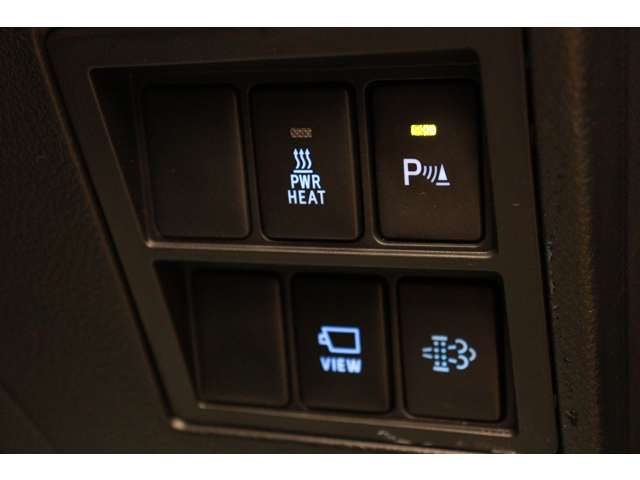 トヨタ ハイラックス ２．４ Ｚ ＧＲスポーツ ディーゼルターボ ４ＷＤ R4年 (東海) 99