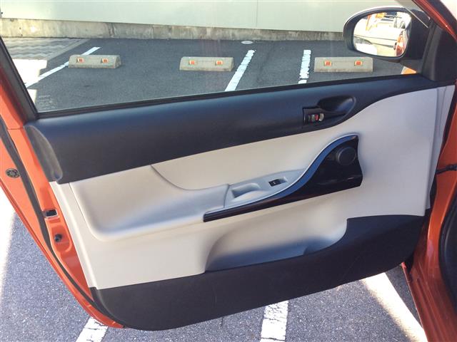 トヨタ ｉＱ １．０ １００Ｘ ２シーター H27年 (東海) 99