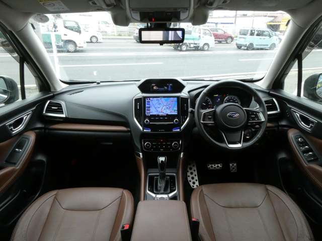 スバル フォレスター　ハイブリッド ２．０ アドバンス ４ＷＤ H30年 (関東) 99