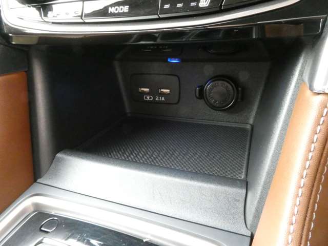 スバル フォレスター　ハイブリッド ２．０ アドバンス ４ＷＤ H30年 (関東) 99