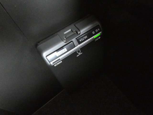 スバル フォレスター　ハイブリッド ２．０ アドバンス ４ＷＤ H30年 (関東) 99