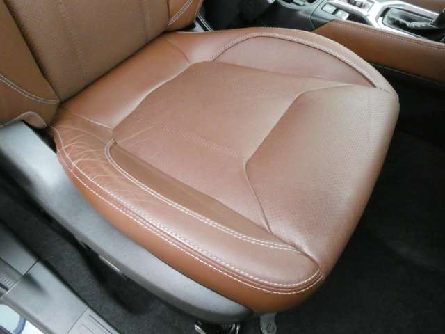 スバル フォレスター　ハイブリッド ２．０ アドバンス ４ＷＤ H30年 (関東) 99