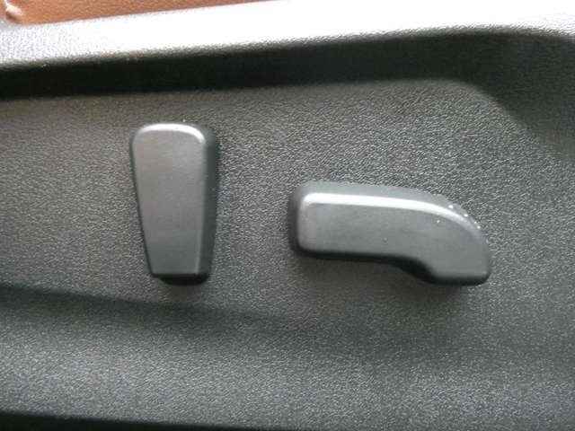 スバル フォレスター　ハイブリッド ２．０ アドバンス ４ＷＤ H30年 (関東) 99