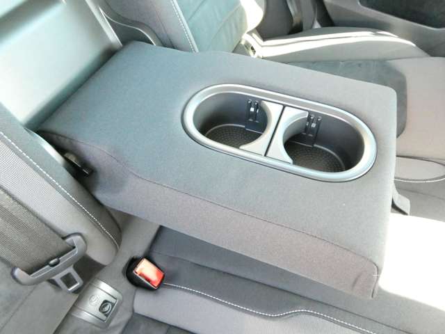 フォルクスワーゲン ゴルフヴァリアント ＴＳＩ　ハイライン H26年 (関東) 99