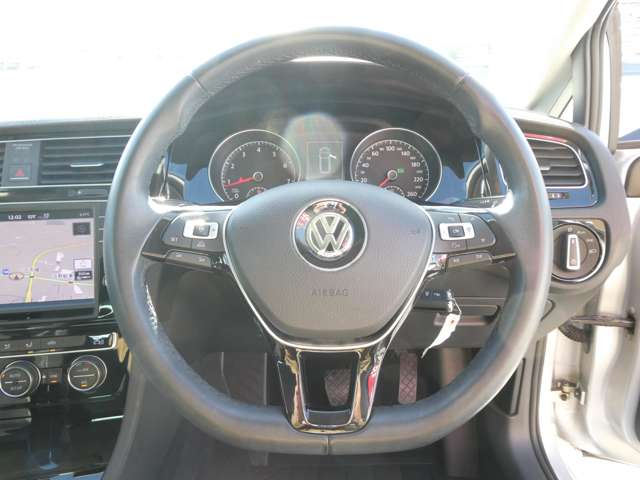 フォルクスワーゲン ゴルフヴァリアント ＴＳＩ　ハイライン H26年 (関東) 99