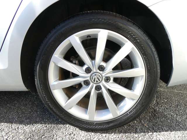 フォルクスワーゲン ゴルフヴァリアント ＴＳＩ　ハイライン H26年 (関東) 99