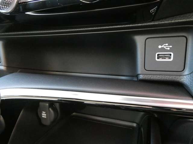 ホンダ ヴェゼル １．５ Ｅ：ＨＥＶ Ｚ R5年 (関東) 99