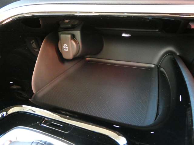 ホンダ ヴェゼル １．５ Ｅ：ＨＥＶ Ｚ R5年 (関東) 99