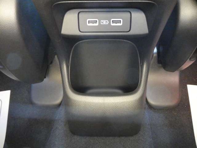 ホンダ ヴェゼル １．５ Ｅ：ＨＥＶ Ｚ R5年 (関東) 99