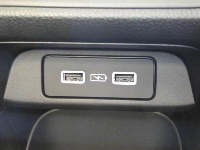 ホンダ ヴェゼル １．５ Ｅ：ＨＥＶ Ｚ R5年 (関東) 99