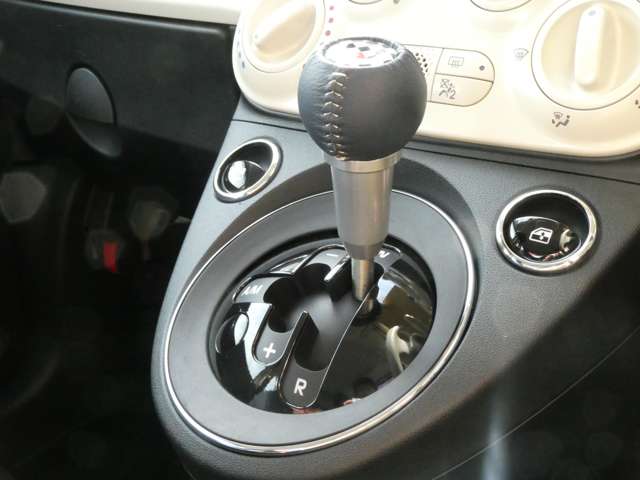 フィアット ５００（チンクエチェント） ツインエア カルト R4年 (関東) 99