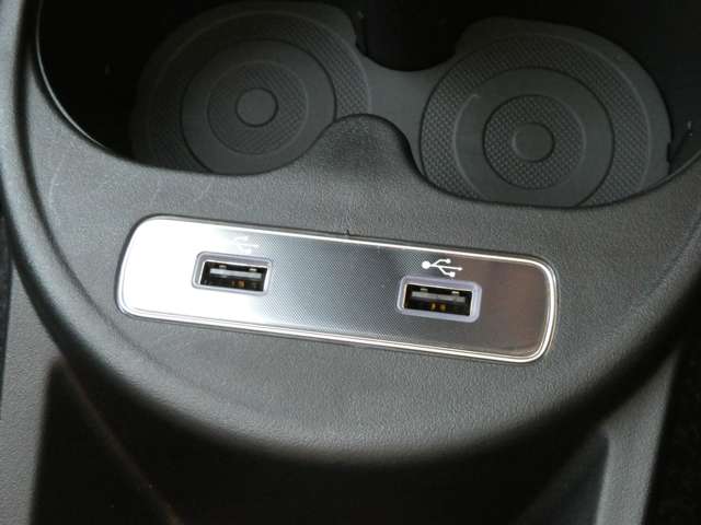 フィアット ５００（チンクエチェント） ツインエア カルト R4年 (関東) 99