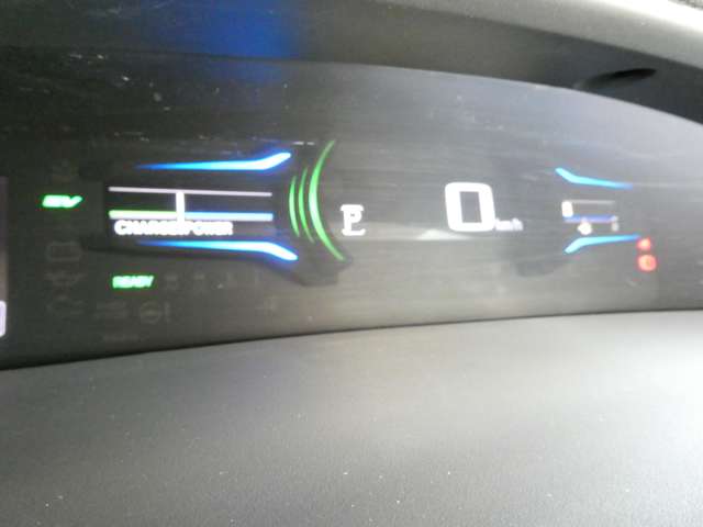 ホンダ ジェイド　ハイブリッド １．５ ハイブリッド Ｘ H27年 (関東) 99