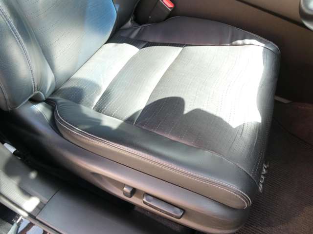 ホンダ ジェイド　ハイブリッド １．５ ハイブリッド Ｘ H27年 (関東) 99