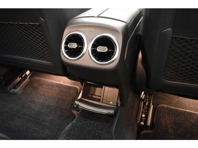 ＡＭＧ Ａクラス Ａ３５ ４マチック ４ＷＤ R2年 (関東) 99