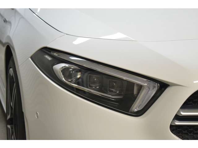 ＡＭＧ Ａクラス Ａ３５ ４マチック ４ＷＤ R2年 (関東) 99