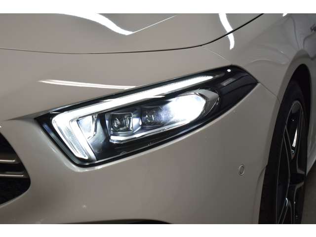 ＡＭＧ Ａクラス Ａ３５ ４マチック ４ＷＤ R2年 (関東) 99