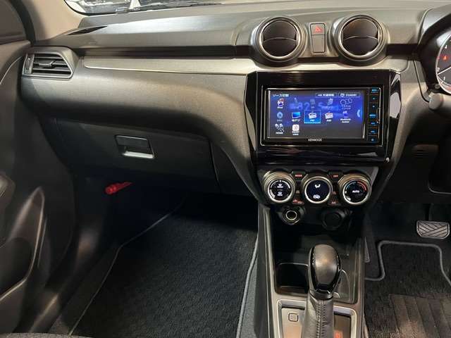 スズキ スイフト １．２ ＸＧ ４ＷＤ R4年 (北海道) 99