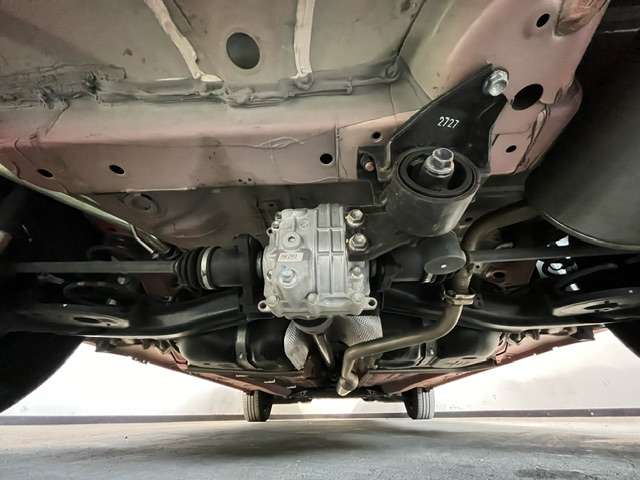 スズキ スイフト １．２ ＸＧ ４ＷＤ R4年 (北海道) 99