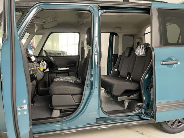 スズキ スペーシア ６６０ ギア ハイブリッド ＸＺ ４ＷＤ R6年 (北海道) 99