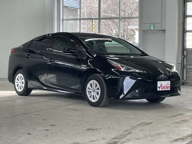 トヨタ プリウス １．８ Ｓ Ｅ－ＦＯＵＲ ４ＷＤ R2年 (北海道) 99