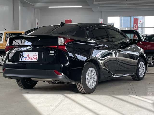 トヨタ プリウス １．８ Ｓ Ｅ－ＦＯＵＲ ４ＷＤ R2年 (北海道) 99