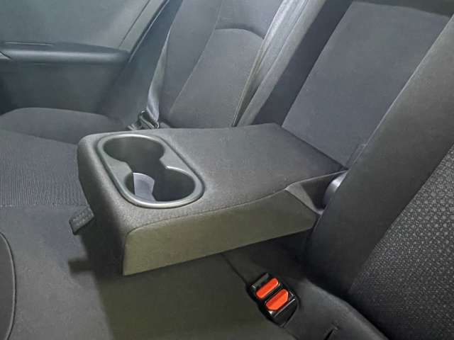 トヨタ プリウス １．８ Ｓ Ｅ－ＦＯＵＲ ４ＷＤ R2年 (北海道) 99