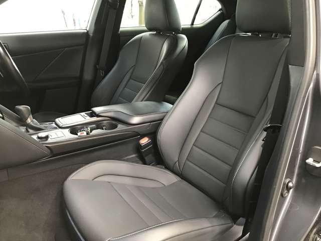 レクサス ＩＳ３００ｈ ３００Ｈ Ｆスポーツ ４ＷＤ R3年 (北海道) 99