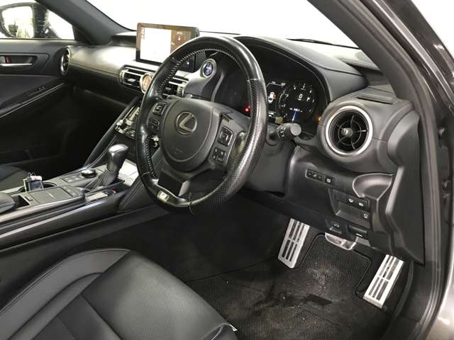 レクサス ＩＳ３００ｈ ３００Ｈ Ｆスポーツ ４ＷＤ R3年 (北海道) 99