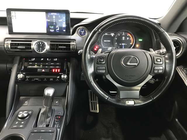 レクサス ＩＳ３００ｈ ３００Ｈ Ｆスポーツ ４ＷＤ R3年 (北海道) 99