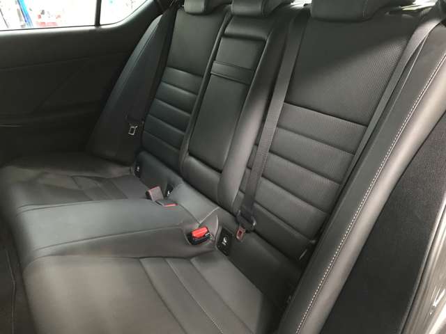 レクサス ＩＳ３００ｈ ３００Ｈ Ｆスポーツ ４ＷＤ R3年 (北海道) 99