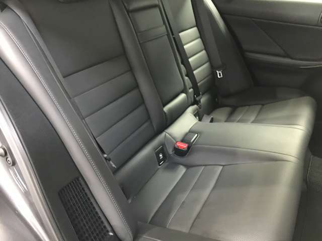 レクサス ＩＳ３００ｈ ３００Ｈ Ｆスポーツ ４ＷＤ R3年 (北海道) 99