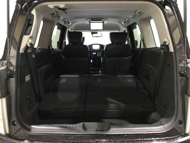 日産 エルグランド ３．５ ３５０ハイウェイスター アーバンクロム ４ＷＤ R1年 (北海道) 99