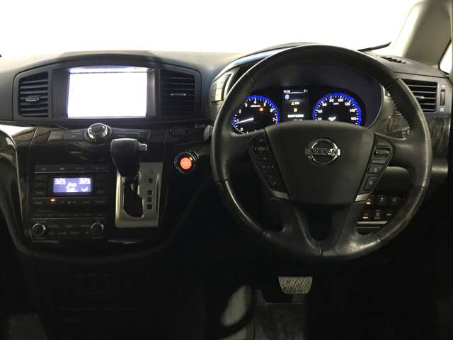 日産 エルグランド ３．５ ３５０ハイウェイスター アーバンクロム ４ＷＤ R1年 (北海道) 99