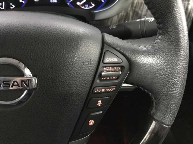 日産 エルグランド ３．５ ３５０ハイウェイスター アーバンクロム ４ＷＤ R1年 (北海道) 99