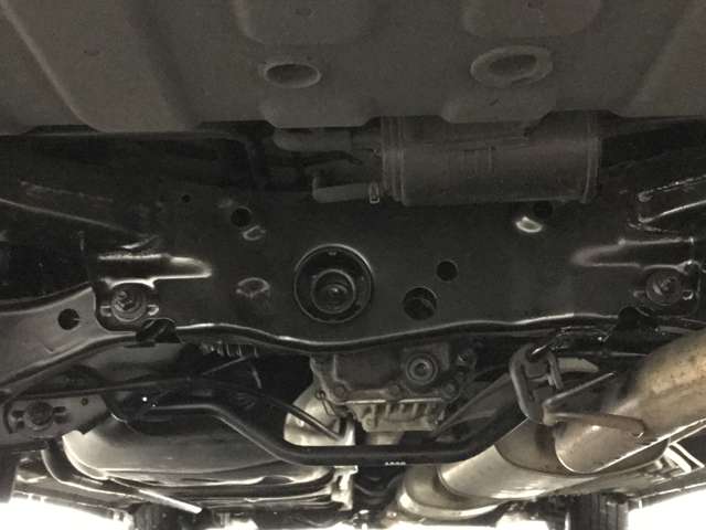 日産 エルグランド ３．５ ３５０ハイウェイスター アーバンクロム ４ＷＤ R1年 (北海道) 99