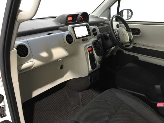 トヨタ ポルテ １．５ Ｇ ４ＷＤ H28年 (北海道) 99