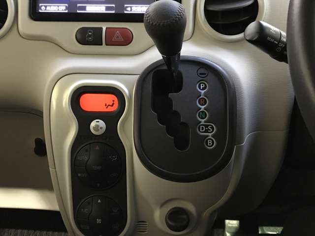 トヨタ ポルテ １．５ Ｇ ４ＷＤ H28年 (北海道) 99