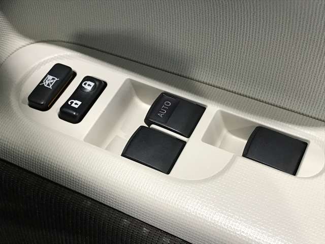 トヨタ ポルテ １．５ Ｇ ４ＷＤ H28年 (北海道) 99