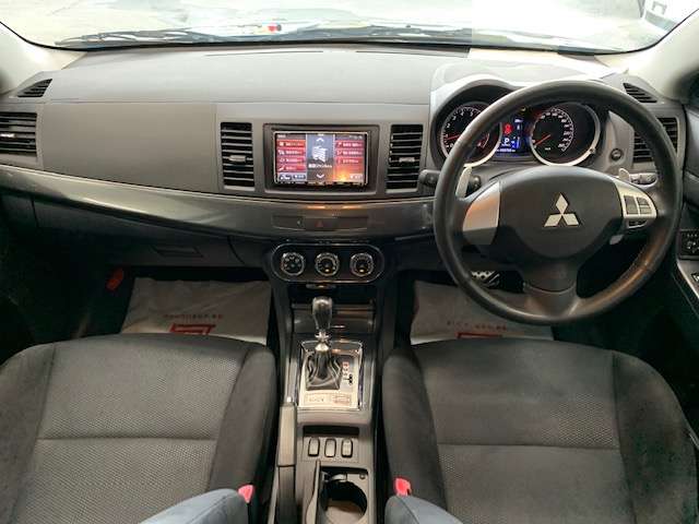 三菱 ギャラン　フォルティス ２．０ ラリーアート ４ＷＤ H23年 (北海道) 99